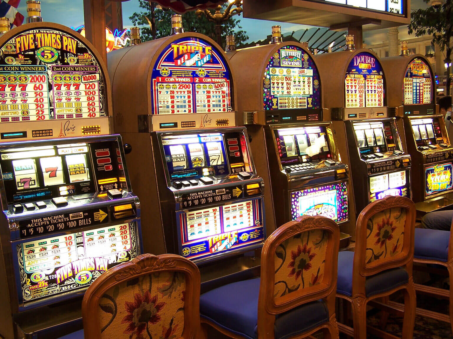 Come funzionano le slot machine e come sono fatte - -