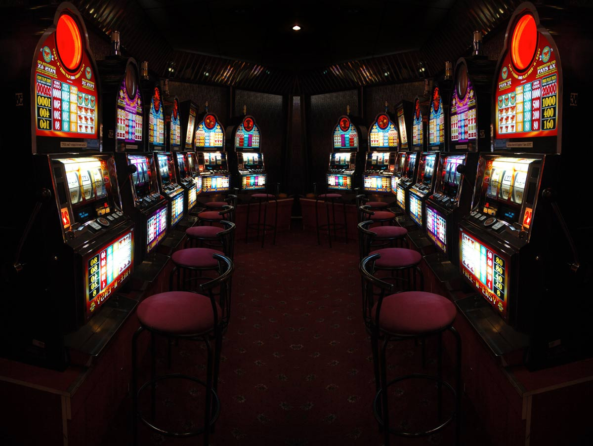 Giochi da casinò con tema horror: slot e carte ispirate al brivido - -